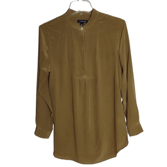 LANDS’ END OLIVE GREEN SILK POPOVER BLOUSE IN 10 p - Picture 2 of 7